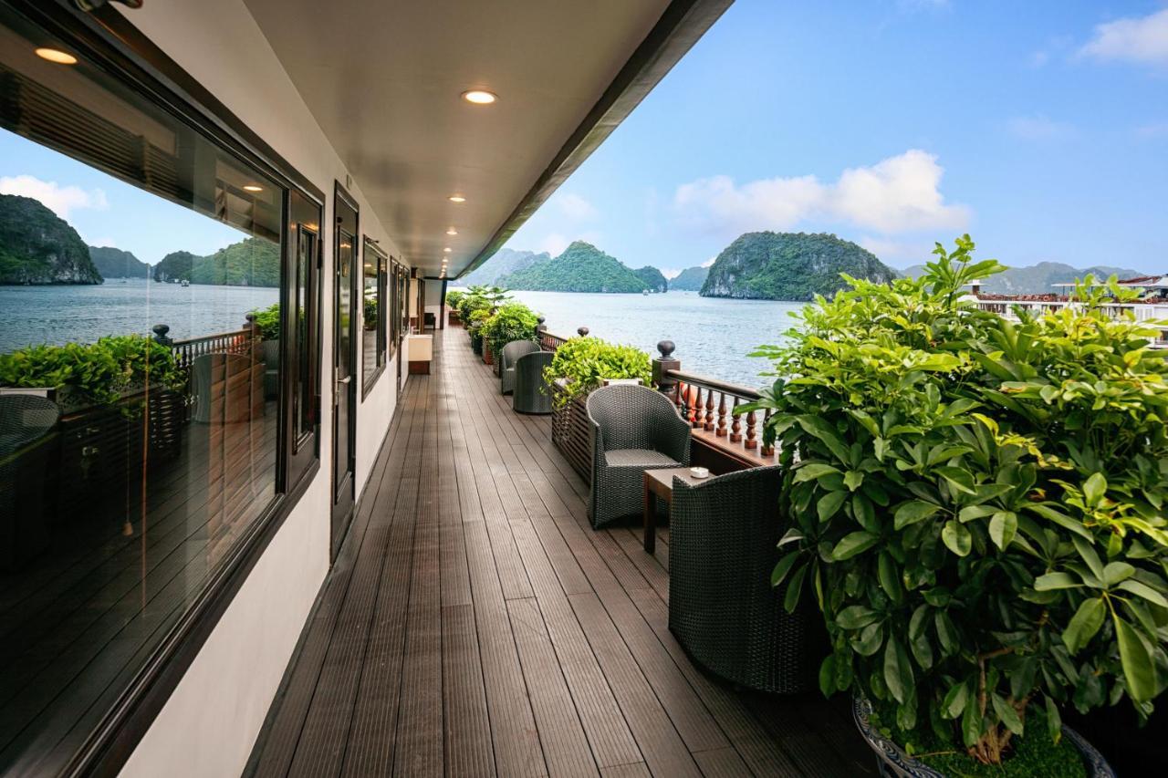 Hotel Alisa Cruise Halong Ha Long Esterno foto